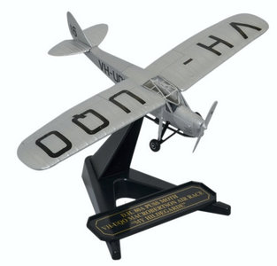 MacRobertson Air Race De Havilland DH.80A Puss Moth (Oxford Aviation 1:72)