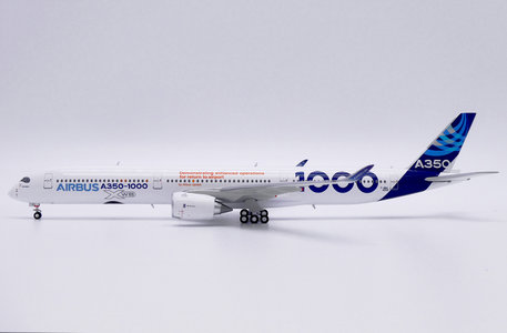 Airbus Industrie Airbus A350-1000 (JC Wings 1:400)