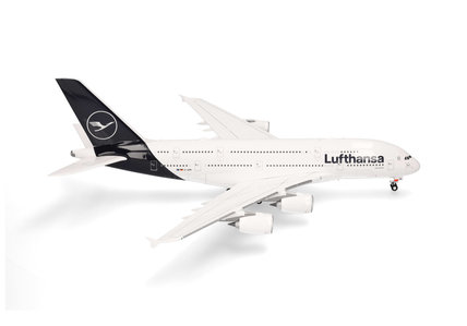 Lufthansa Airbus A380-800 (Herpa Wings 1:200)