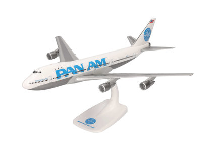 Pan Am Boeing 747-100 (Herpa Snap-Fit 1:250)