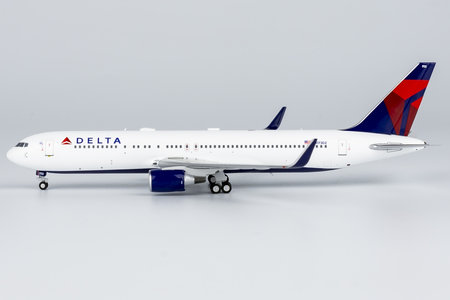 Delta Air Lines Boeing 767-300ER/w (NG Models 1:400)