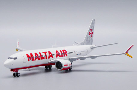 Malta Air Boeing 737 MAX 8 (JC Wings 1:400)