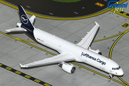 Lufthansa Cargo Airbus A321P2F (GeminiJets 1:400)