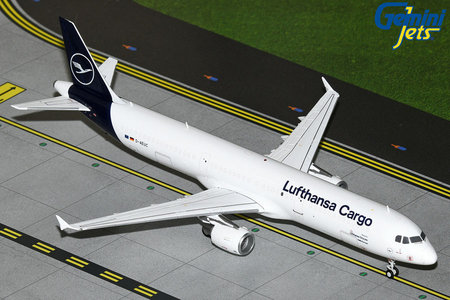 Lufthansa Cargo Airbus A321P2F (GeminiJets 1:200)