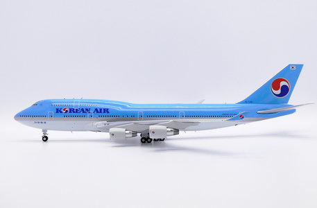 Korean Air Boeing 747-400 (JC Wings 1:200)