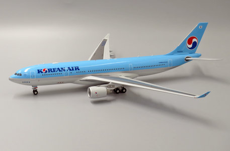 Korean Air Airbus A330-200 (JC Wings 1:200)