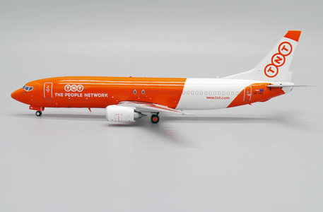 TNT Express Boeing 737-400(SF) (JC Wings 1:200)