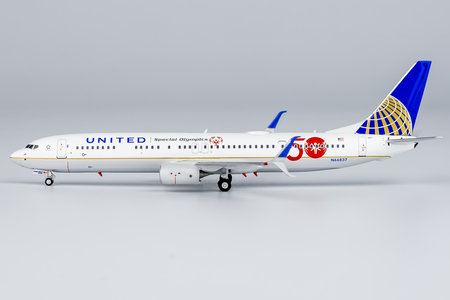 United Airlines Boeing 737-900ER/w (NG Models 1:400)