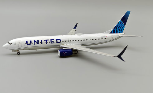 United Airlines Boeing 737-924/ER (Inflight200 1:200)