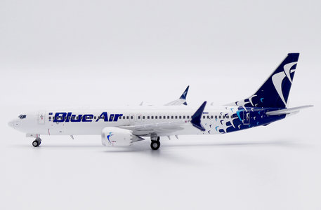 Blue Air Boeing 737 MAX 8 (JC Wings 1:400)