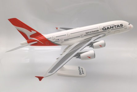 Qantas Airbus A380 (PPC 1:200)