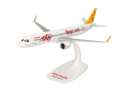 Pegasus Airlines Airbus A321neo (Herpa Snap-Fit 1:200)