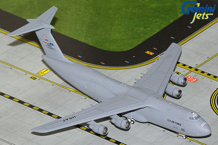 United States Air Force (USAF) Lockheed C-5M Super Galaxy (GeminiJets 1:400)