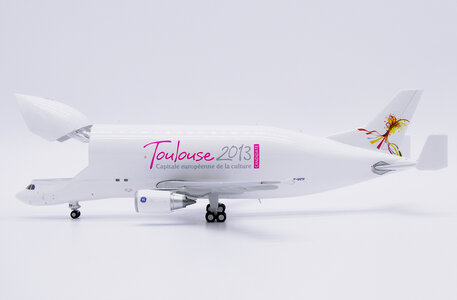 Airbus Industrie Airbus A300-600ST Beluga (JC Wings 1:400)