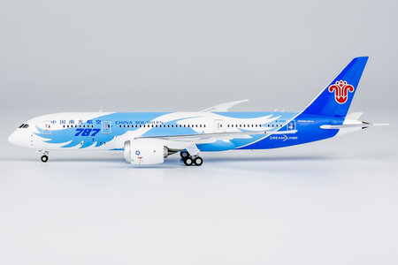 China Southern Airlines Boeing 787-8 (NG Models 1:400)