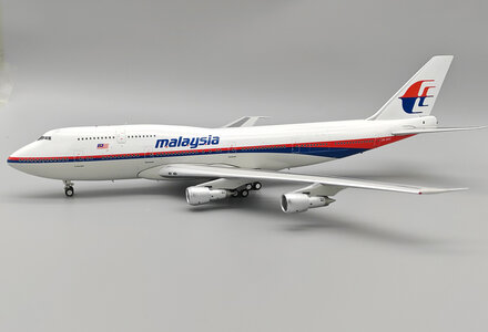 Malaysia Airlines Boeing 747-3H6M (Inflight200 1:200)