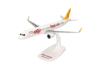 Pegasus Airlines Airbus A321neo (Herpa Snap-Fit 1:200)