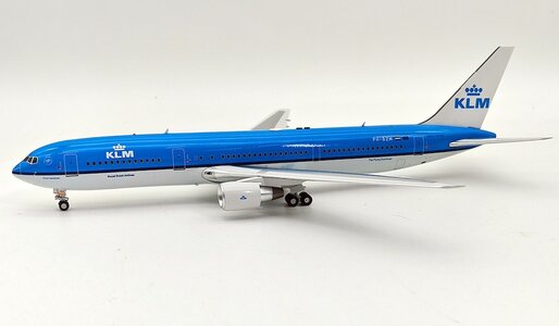 KLM Boeing 767-300ER (JFox 1:200)