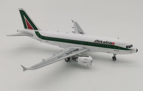 Alitalia Airbus A319-112 (JFox 1:200)