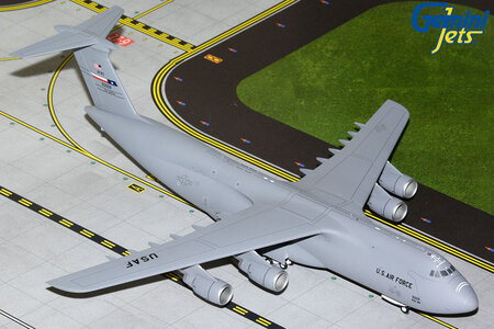 United States Air Force (USAF) Lockheed C-5M Super Galaxy (GeminiJets 1:200)