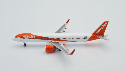 EasyJet Europe Airbus A321neo (JC Wings 1:500)