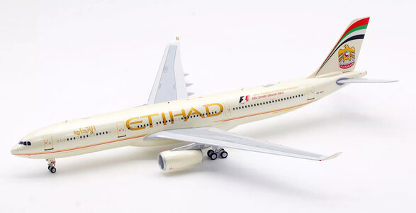 Etihad Airways Airbus A330-343 (Inflight200 1:200)