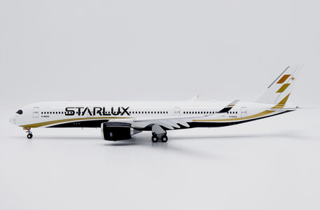 Starlux Airlines Airbus A350-900 (JC Wings 1:200)