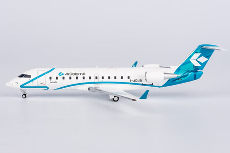 Air Dolomiti (Lufthansa) Bombardier CRJ-200LR (NG Models 1:200)