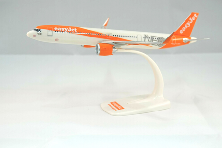 EasyJet Airbus A321neo (PPC 1:200)