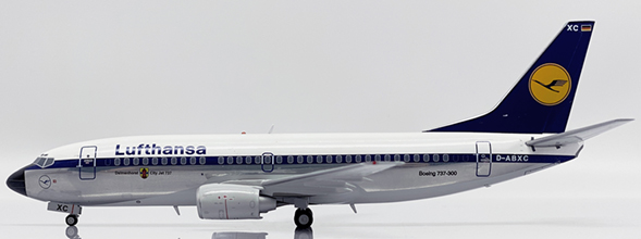 Lufthansa Boeing 737-300 (JC Wings 1:200)