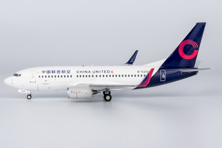 China United Airlines Boeing 737-700/w (NG Models 1:200)