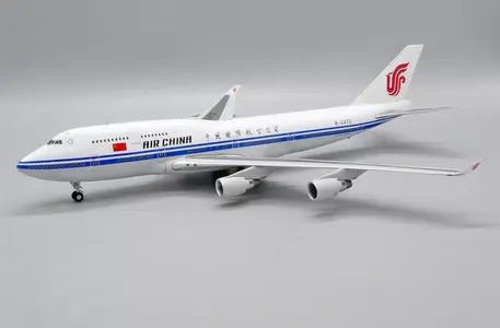 Air China Boeing 747-4J6 (Aviation200 1:200)