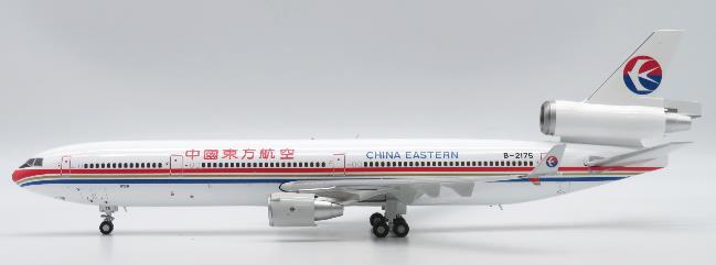 China Eastern Airlines McDonnell Douglas MD-11 (JC Wings 1:200)