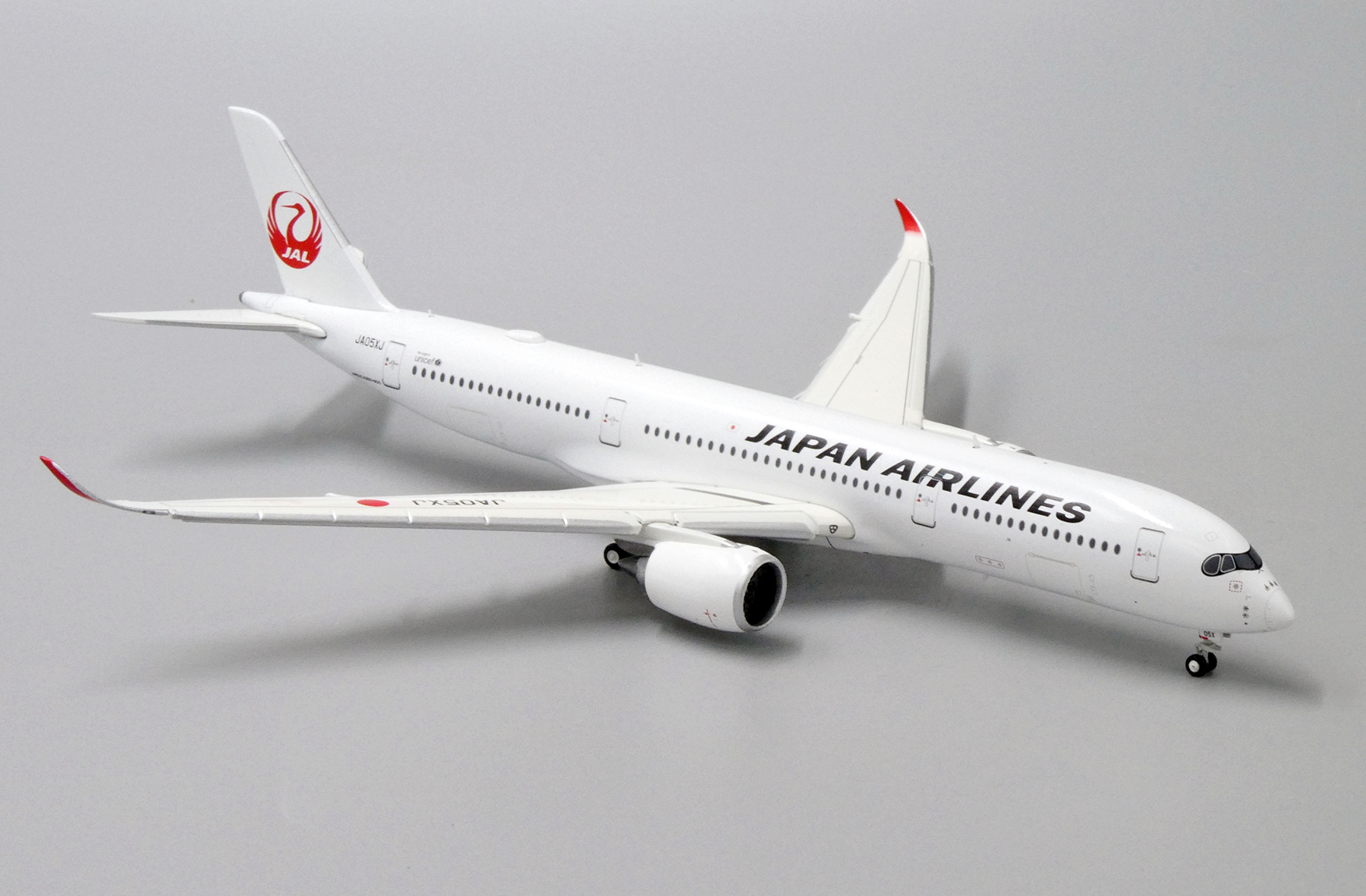 ScaleModelStore.com :: JC Wings 1:400 - EW4359004A - Japan Airlines ...