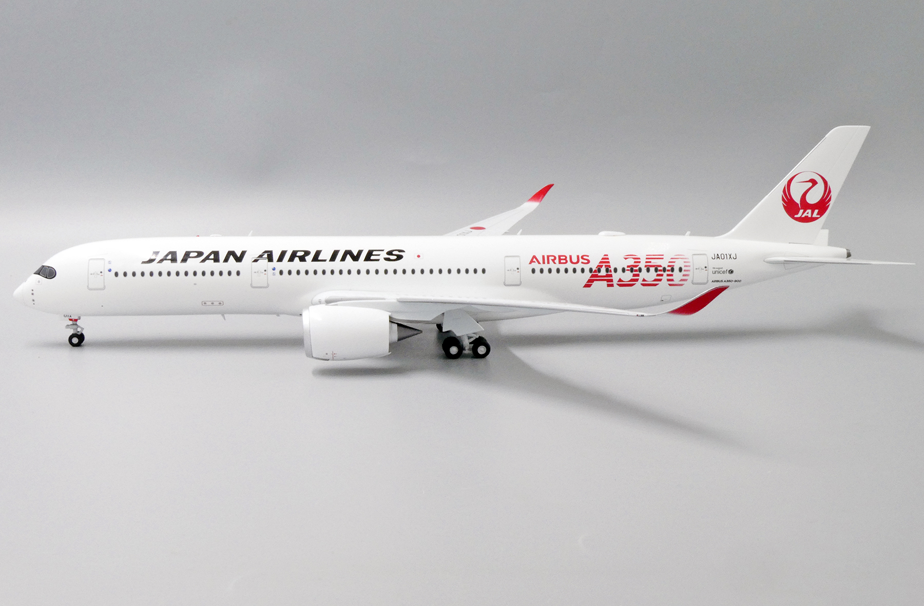 JAL AIRBUS A350-900 JA03XJ 1200 - 航空機