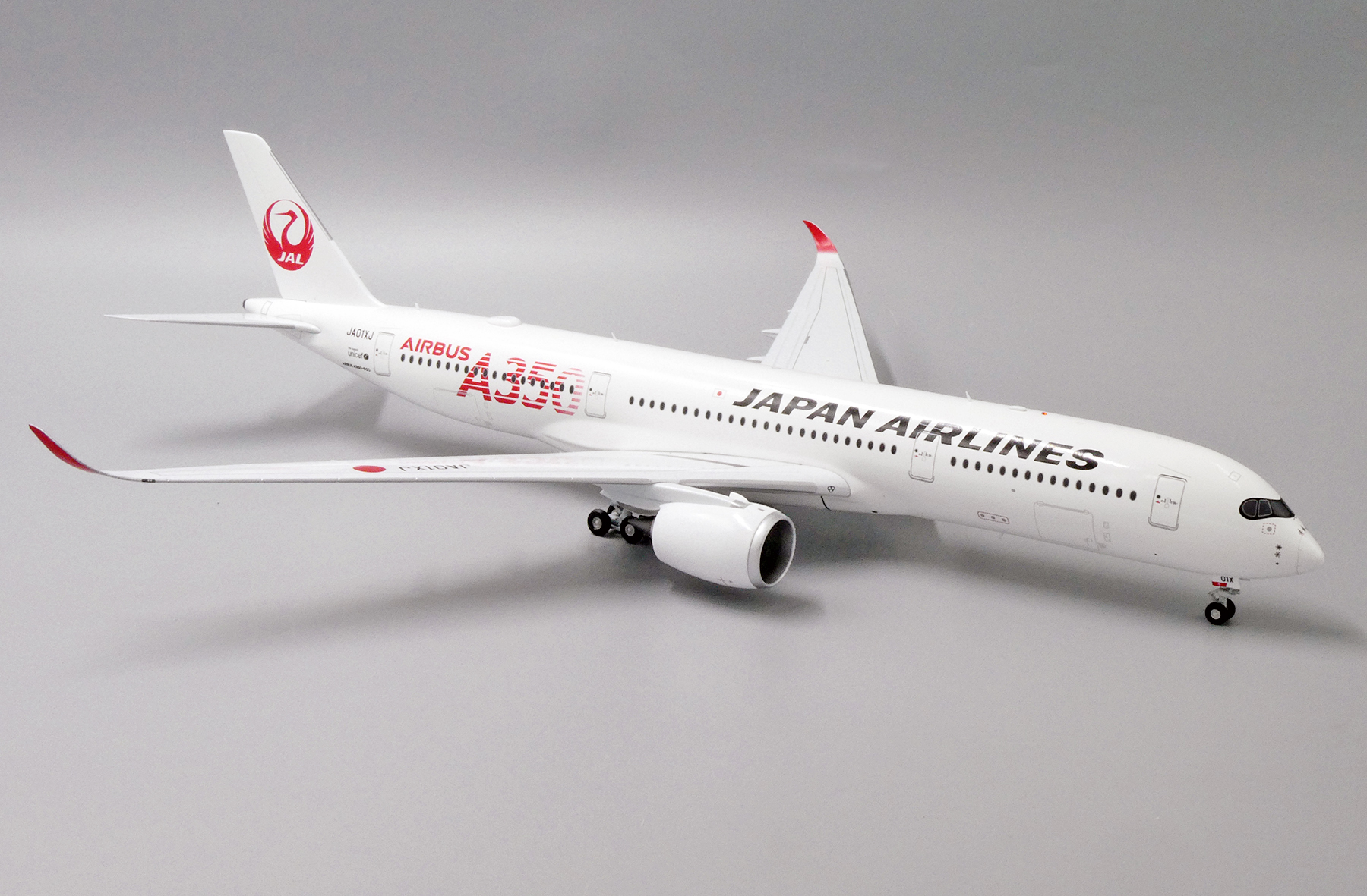 Toys & Hobbies Details about JC WINGS EW2359001 1/200 JAPAN AIRLINES ...
