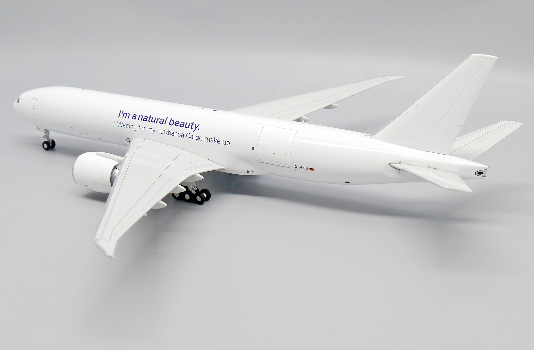 ScaleModelStore Com JC Wings 1 200 XX20193C Dented Box Lufthansa Cargo Boeing 777 200LRF