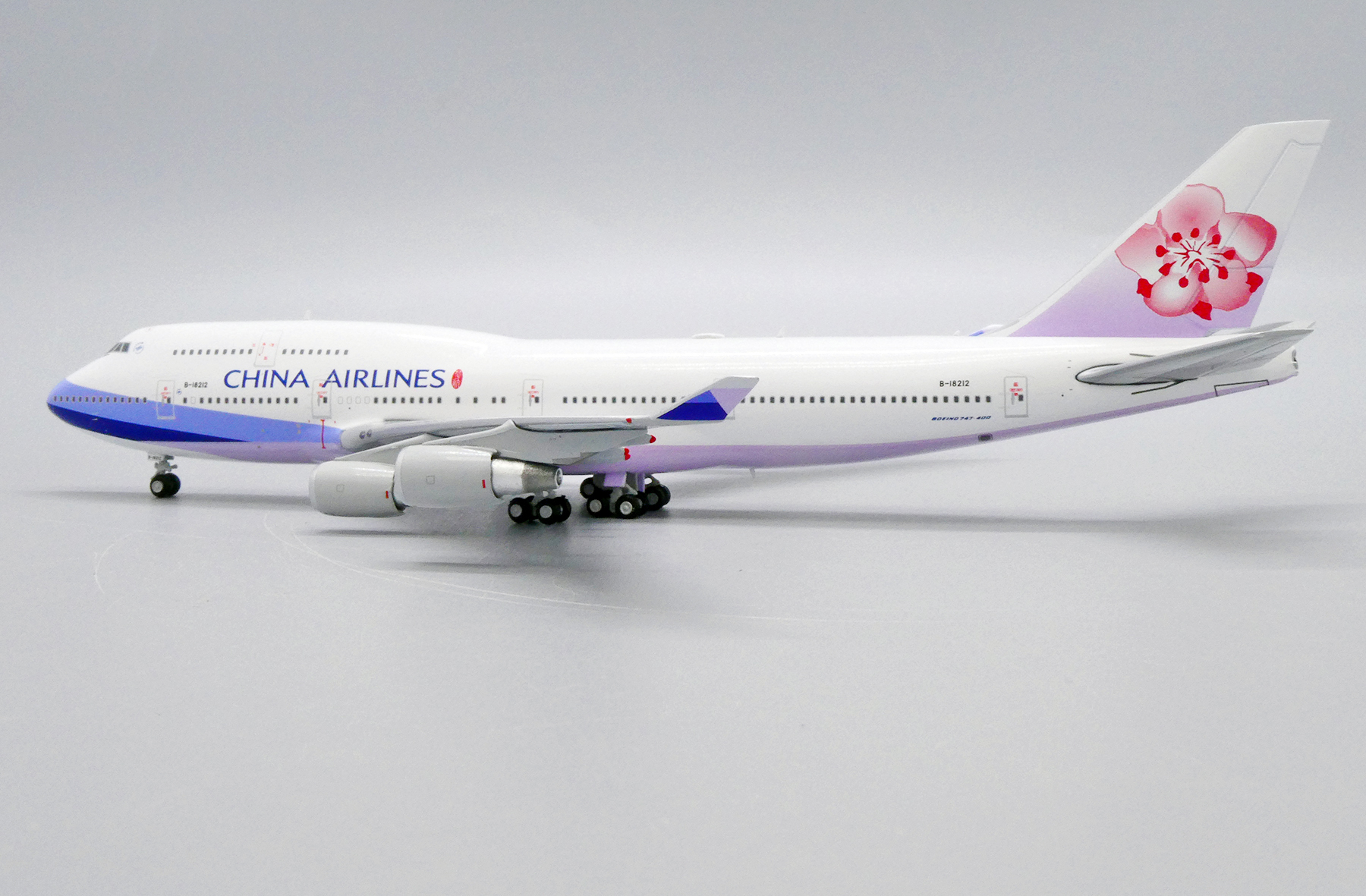 ScaleModelStore.com :: JC Wings 1:400 - XX4475 - China Airlines 