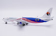 Malaysia Airlines Boeing 737 MAX 8 (JC Wings 1:400)