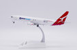 Qantas Freight Boeing 737-400SF (JC Wings 1:200)