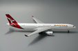 Qantas Airbus A330-300 (JC Wings 1:200)