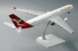 Qantas Airbus A330-300 (JC Wings 1:200)