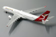 Qantas Airbus A330-300 (JC Wings 1:200)