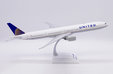 United Airlines Boeing 777-300ER (JC Wings 1:200)