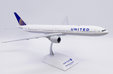 United Airlines Boeing 777-300ER (JC Wings 1:200)