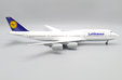 Lufthansa Boeing 747-8 (JC Wings 1:200)