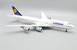 Lufthansa Boeing 747-8 (JC Wings 1:200)