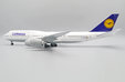 Lufthansa Boeing 747-8 (JC Wings 1:200)