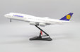 Lufthansa Boeing 747-8 (JC Wings 1:200)