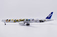 ANA - All Nippon Airways - Boeing 777-300ER (JC Wings 1:200)